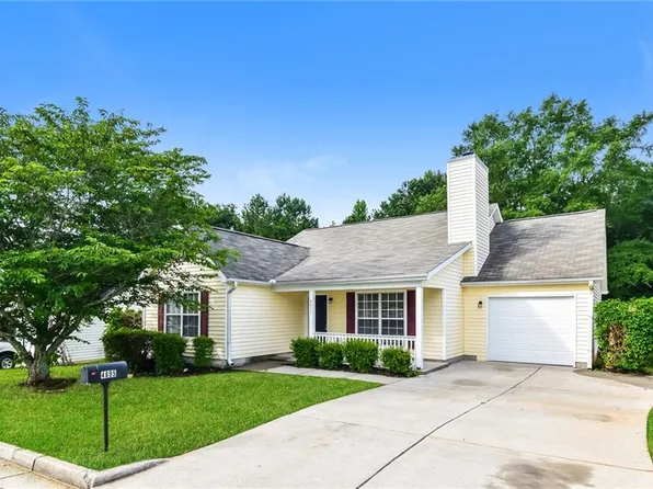 4895 Ozment Ridge Ct, Lithonia, GA 30038