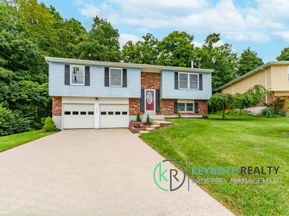 1467 Hazelgrove Dr, Cincinnati, OH 45240