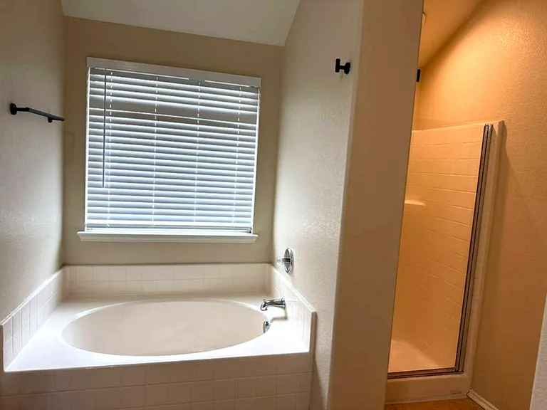 1113 Mockingbird Dr — Photo 6