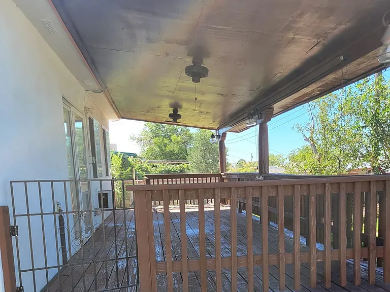 825 Grace St NE — Photo 25