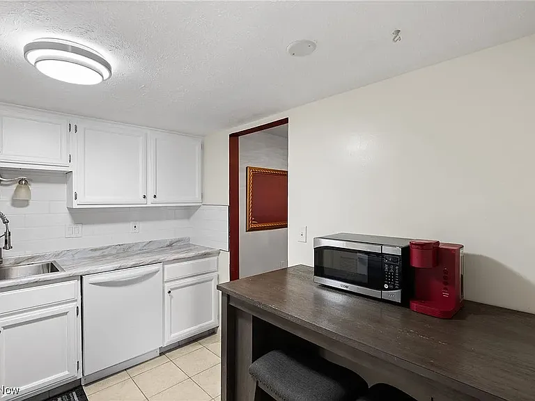 4314 Hyde Park Dr #4 — Photo 13