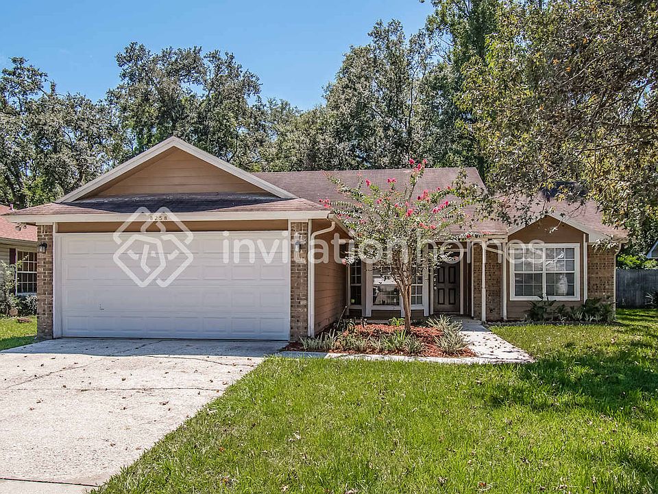 1st image of 8258 Lakemont Dr