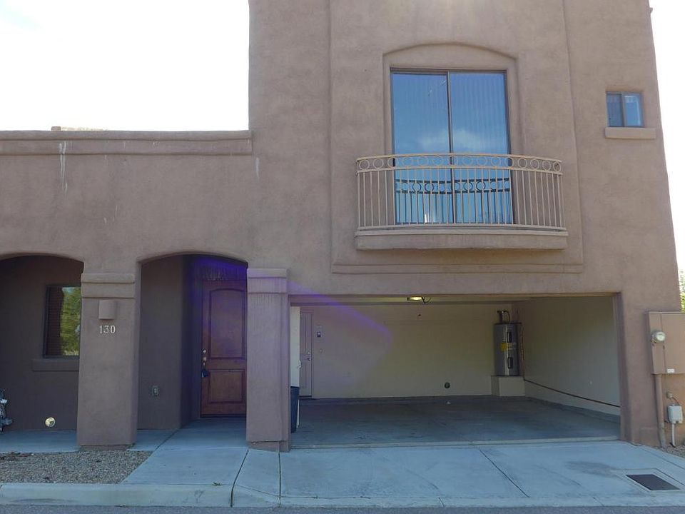 1st image of 130 E Knight Ln