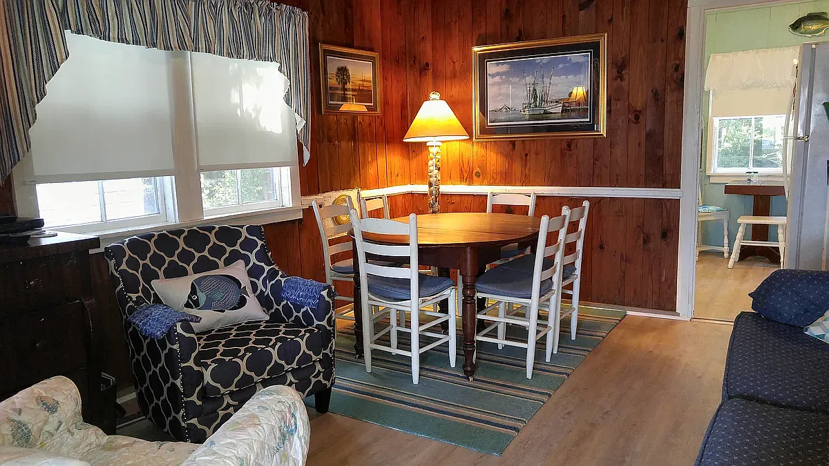 3 bed, 975 sqft, $3,850 — Photo 4