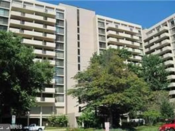 4141 N Henderson Rd APT 1127, Arlington, VA 22203