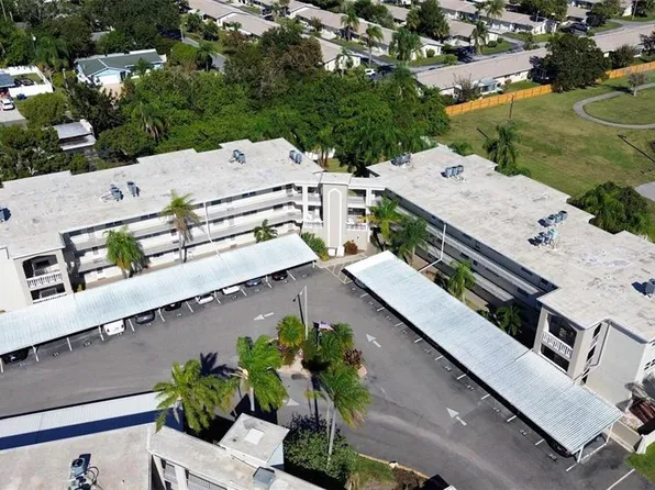 952 Virginia St APT 108, Dunedin, FL 34698