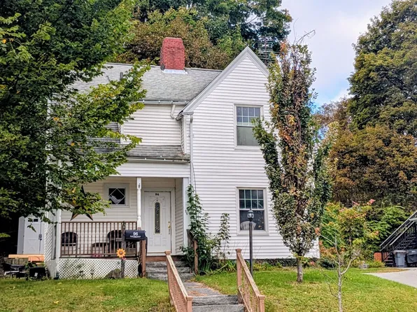 96 N Main St, Leominster, MA 01453