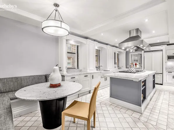 1010 5th Avenue image 15 of 20