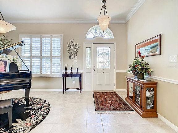 4th image of 24529 Parlange Ct