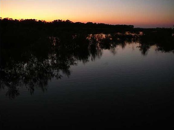 4th image of 6 Lake Cove Rd