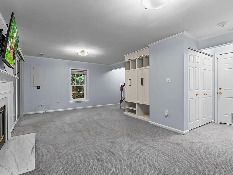 7510 Collins Meade Way — Photo 32