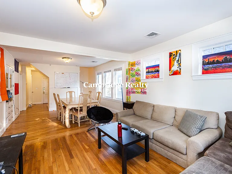 186 Calumet St #T — Photo 5