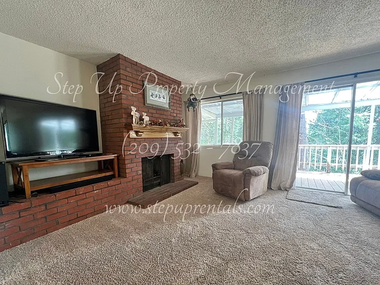 24030 Pine Lake Dr — Photo 8