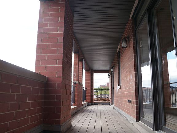 5th image of 2904 W Belmont Ave Unit 401