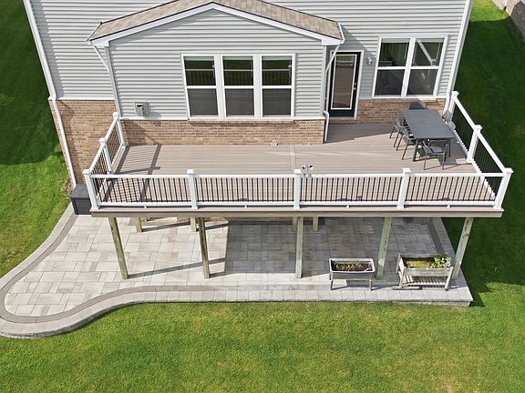 4th image of 30169 Macintosh Ln