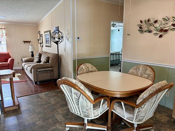 5th image of 7080 SE Carrotwood Ln #B11008