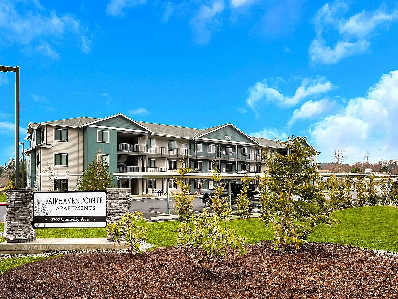 The Fairhaven Pointe Apartments — Photo 3