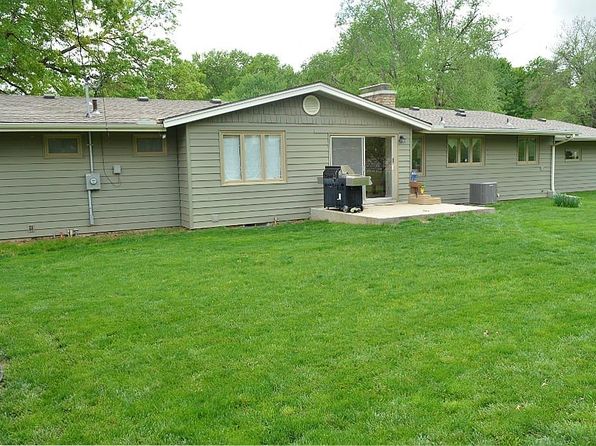 226 NE Evansdale Rd, Kansas City, MO 64116