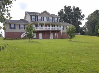 204 Brookridge Dr, West Union, SC 29696