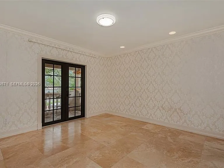 674 Ocean Blvd — Photo 34