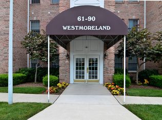 65 Ridgeview Ln, Mount Arlington, NJ 07856