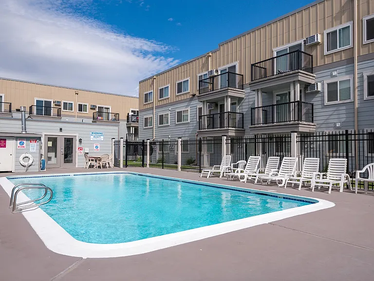 Sunset Apartments | Outdoor Seasonal Pool