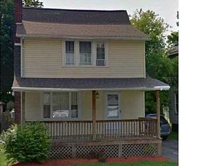 218 Ferndale Dr, Syracuse, NY 13205