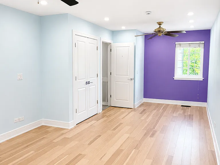 103 Brittany Dr — Photo 3