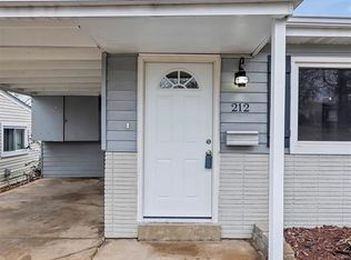 212 Lindy Blvd, Ballwin, MO 63021