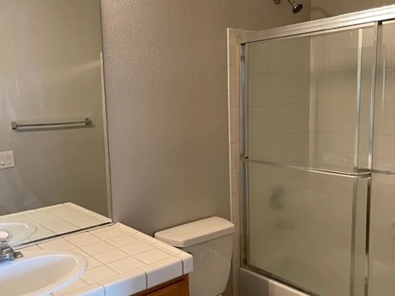 4334 Yorkwood Dr — Photo 16