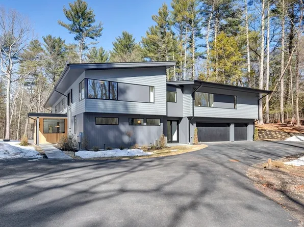363 College Rd, Concord, MA 01742