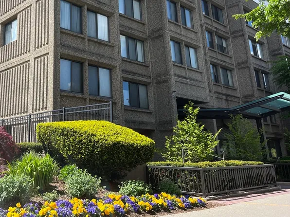 1731 Beacon St APT 217, Brookline, MA 02445