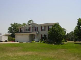 2290 S Sunrise Cir, Warsaw, IN 46580
