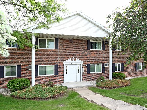 4th image of 2021 Deckner Ave #210
