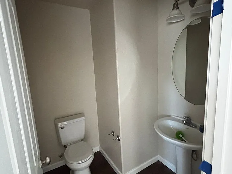 866 Papaya St — Photo 9