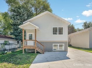 2104 Cleveland Ave SW, Wyoming, MI 49509