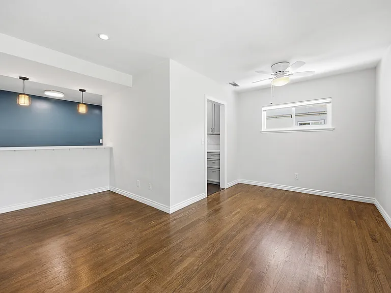 225 N Orchard Ave — Photo 5