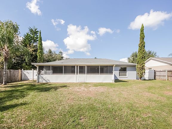 5th image of 11748 Crescent Pines Blvd
