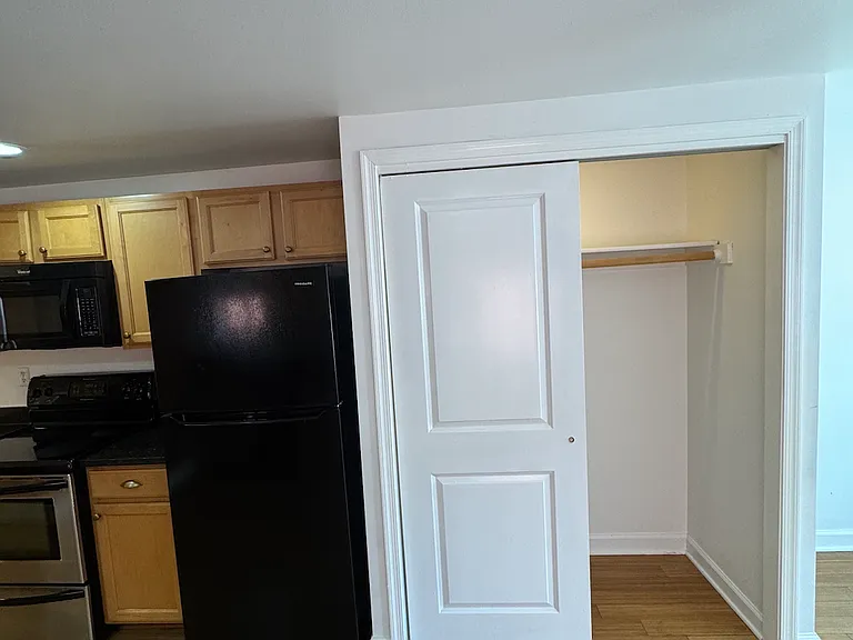 924 N Calvert St #3R — Photo 9