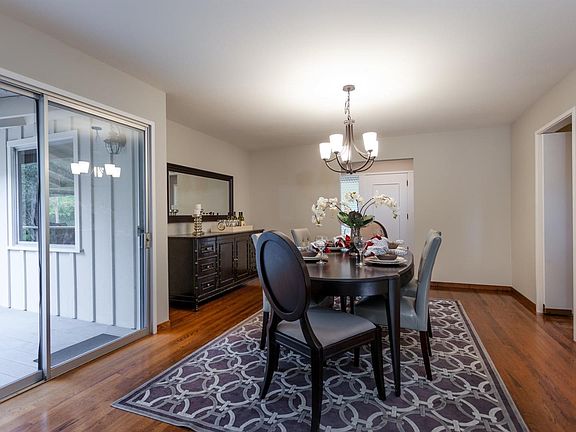 5th image of 18826 Blythswood Dr