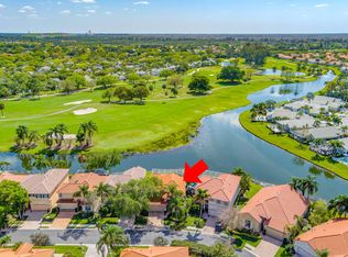 96 Monterey Pointe Dr, Palm Beach Gardens, FL 33418