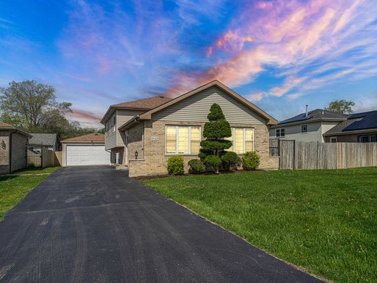 16428 Turner Ave, Markham, IL 60428