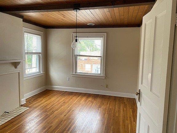 4th image of 1828 W 5th Ave APT A