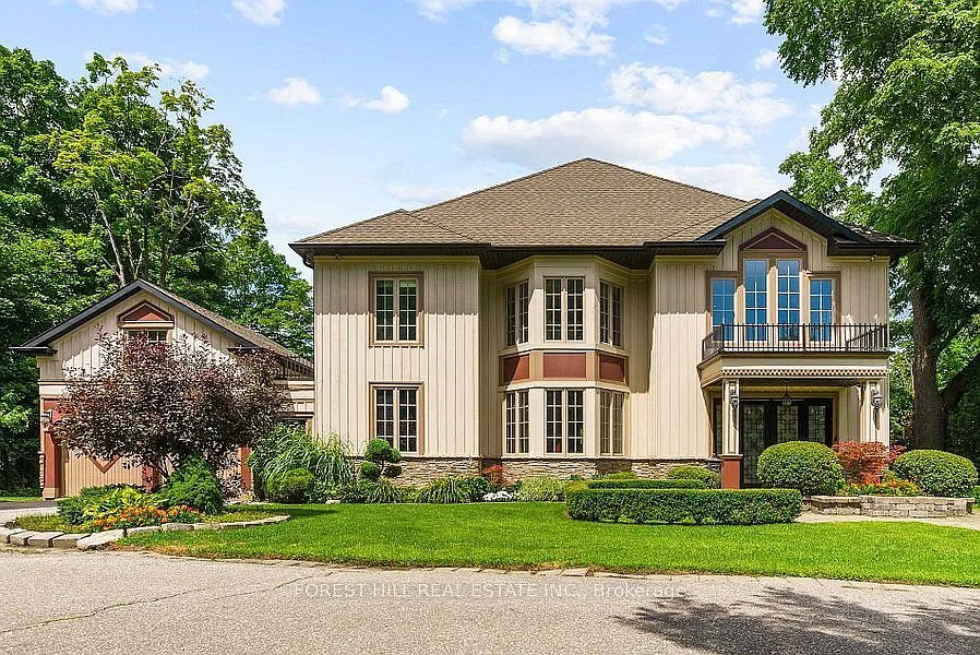 22 Deanbank Dr