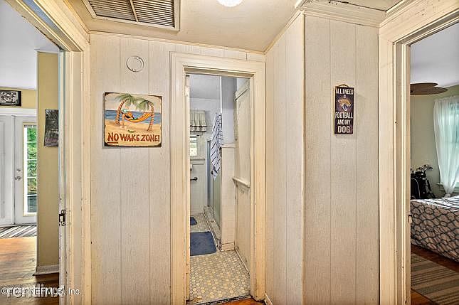 1st image of 15 Carey St