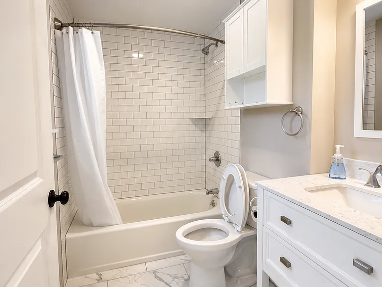 228 E Moreland Ave #A — Photo 9