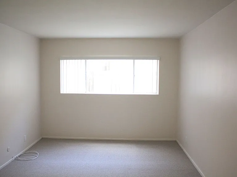 330 crescent drive, Beverly Hills CA 90210 — Photo 10