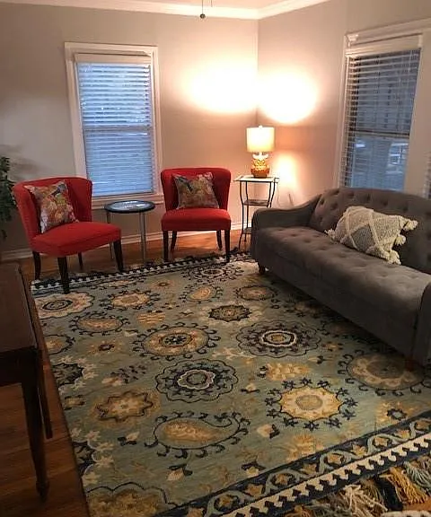 1818 Clover Ln — Photo 1