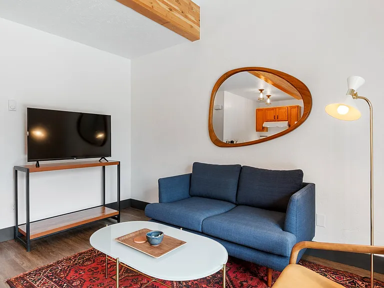 739 10th St W #3 — Photo 5