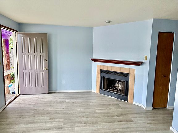 4th image of 8432 6th Ave APT 4